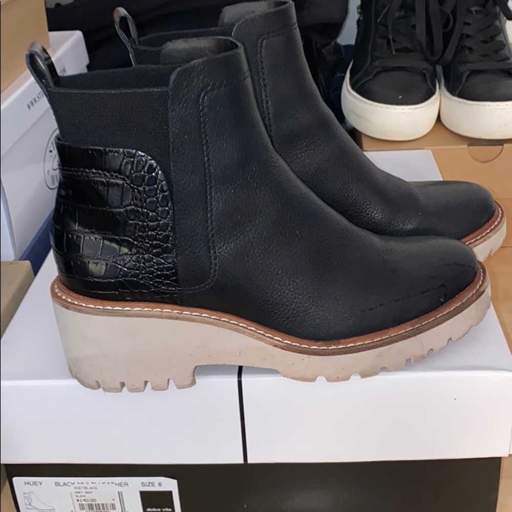 Huey style dolce vita black boots